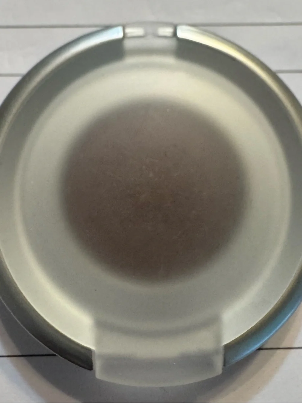 Shimmering Maroon Smokey Single Eyeshadow —